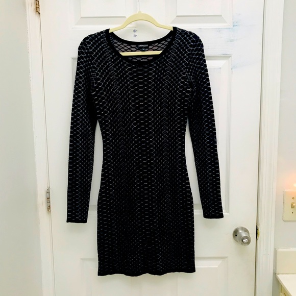 Express Dresses & Skirts - EXPRESS | Women’s Snake Print Sweater Mini Dress Size 2P